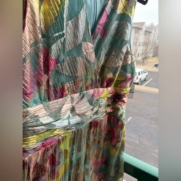 🆕 Ignite Evenings Metallic Floral Maxi Dress Size 16 Teal Gold Gown Pleated Prom - Picture 13 of 16